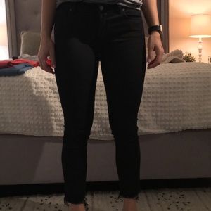 LOFT size 27 black ankle crop jeans